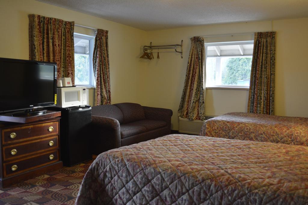 Red Carpet Inn & Suites New Cumberland Extérieur photo